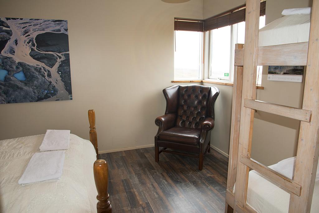 Hrifunes Guesthouse Extérieur photo
