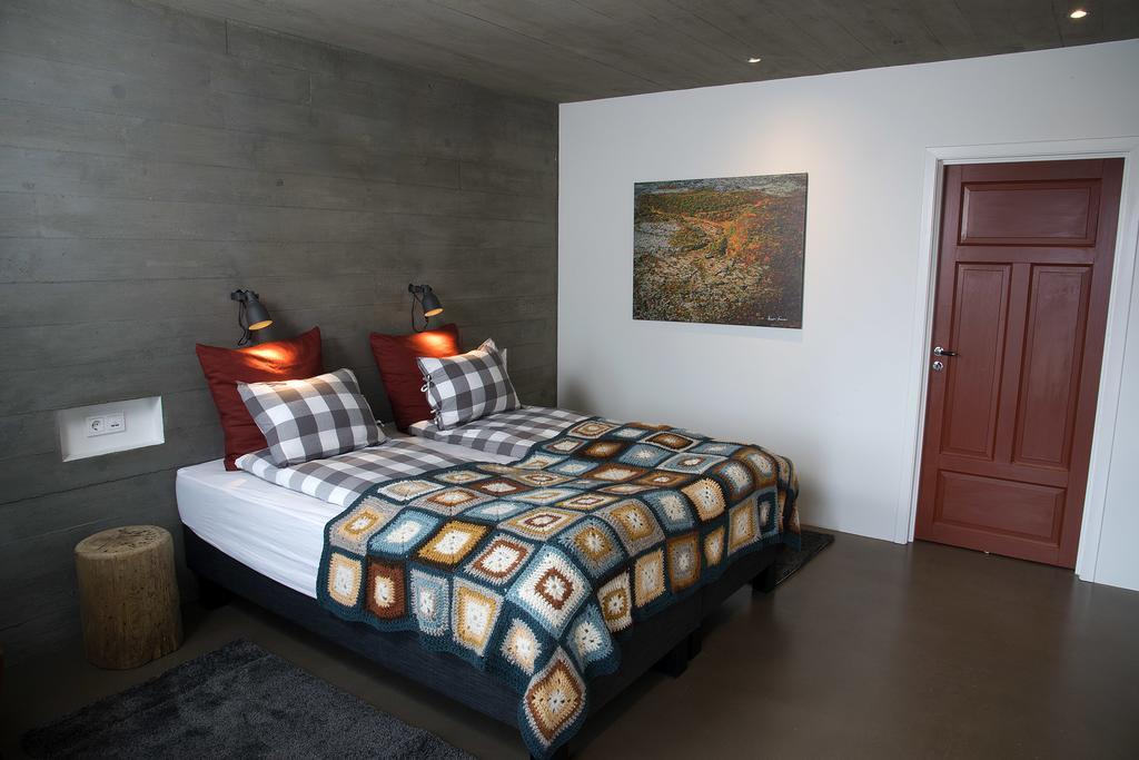 Hrifunes Guesthouse Extérieur photo
