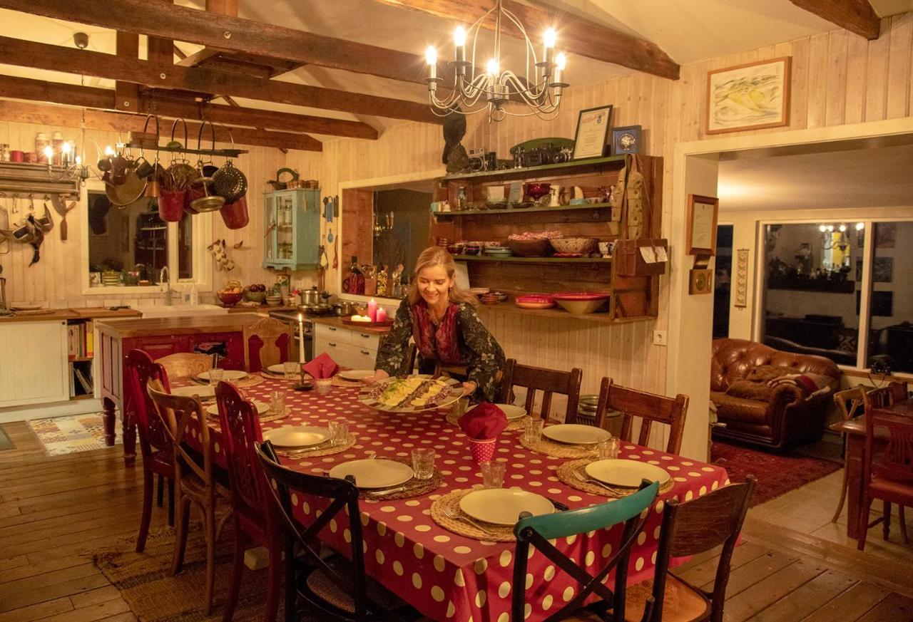 Hrifunes Guesthouse Extérieur photo